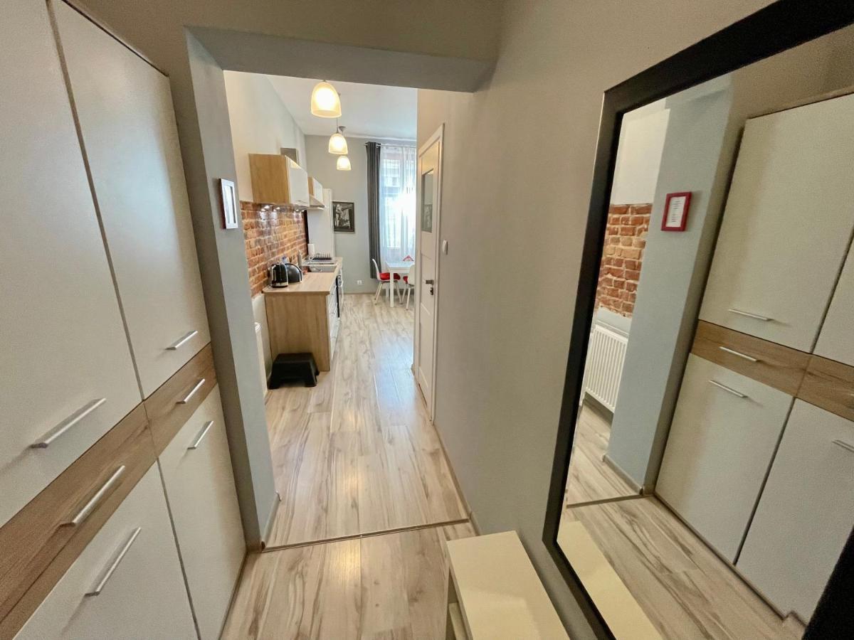 Red&Yellow Apartments Centrum 올슈틴 외부 사진