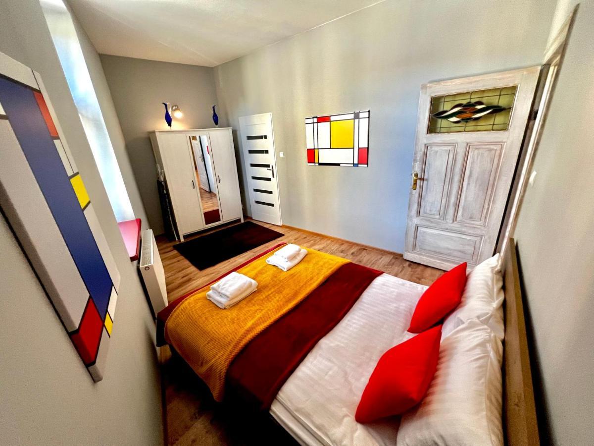 Red&Yellow Apartments Centrum 올슈틴 외부 사진