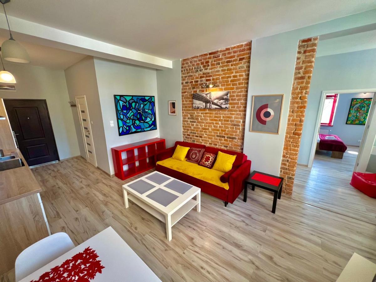 Red&Yellow Apartments Centrum 올슈틴 외부 사진
